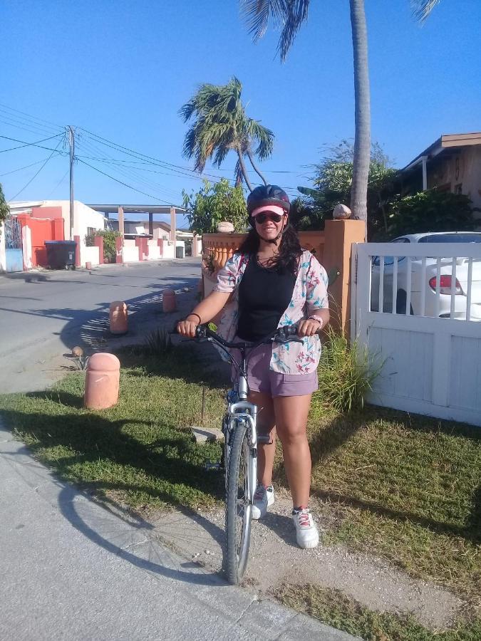 Aruba Backpackers Apartman Oranjestad Kültér fotó